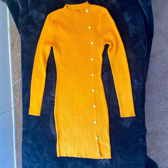 Dresses & Skirts - Mini Ribbed Bodycon Dress